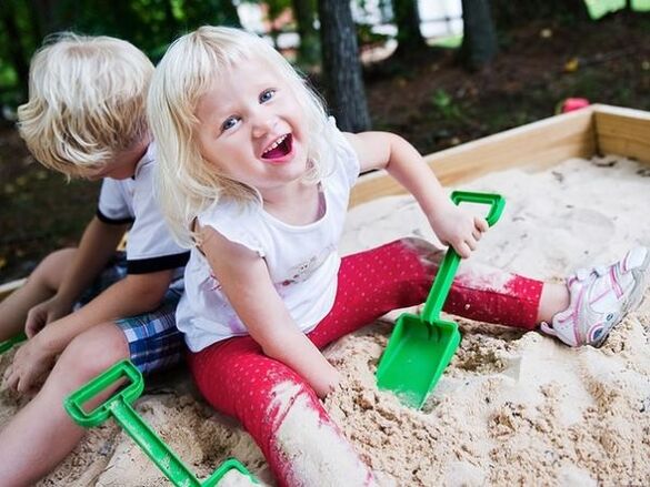 Giochi sandbox come modo per infettarsi dai parassiti